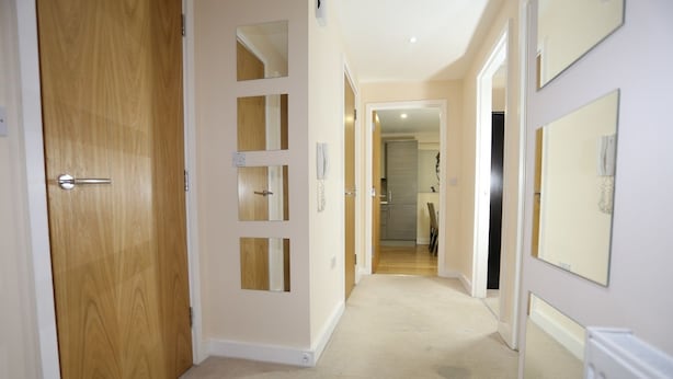 Unclassified image, 1 of 24, button - Lovely 2 beds Woolwich Central Apartment (London)