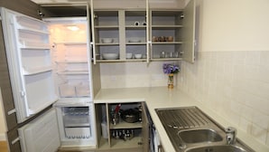Unclassified image, 5 of 24, button - Lovely 2 beds Woolwich Central Apartment (London)