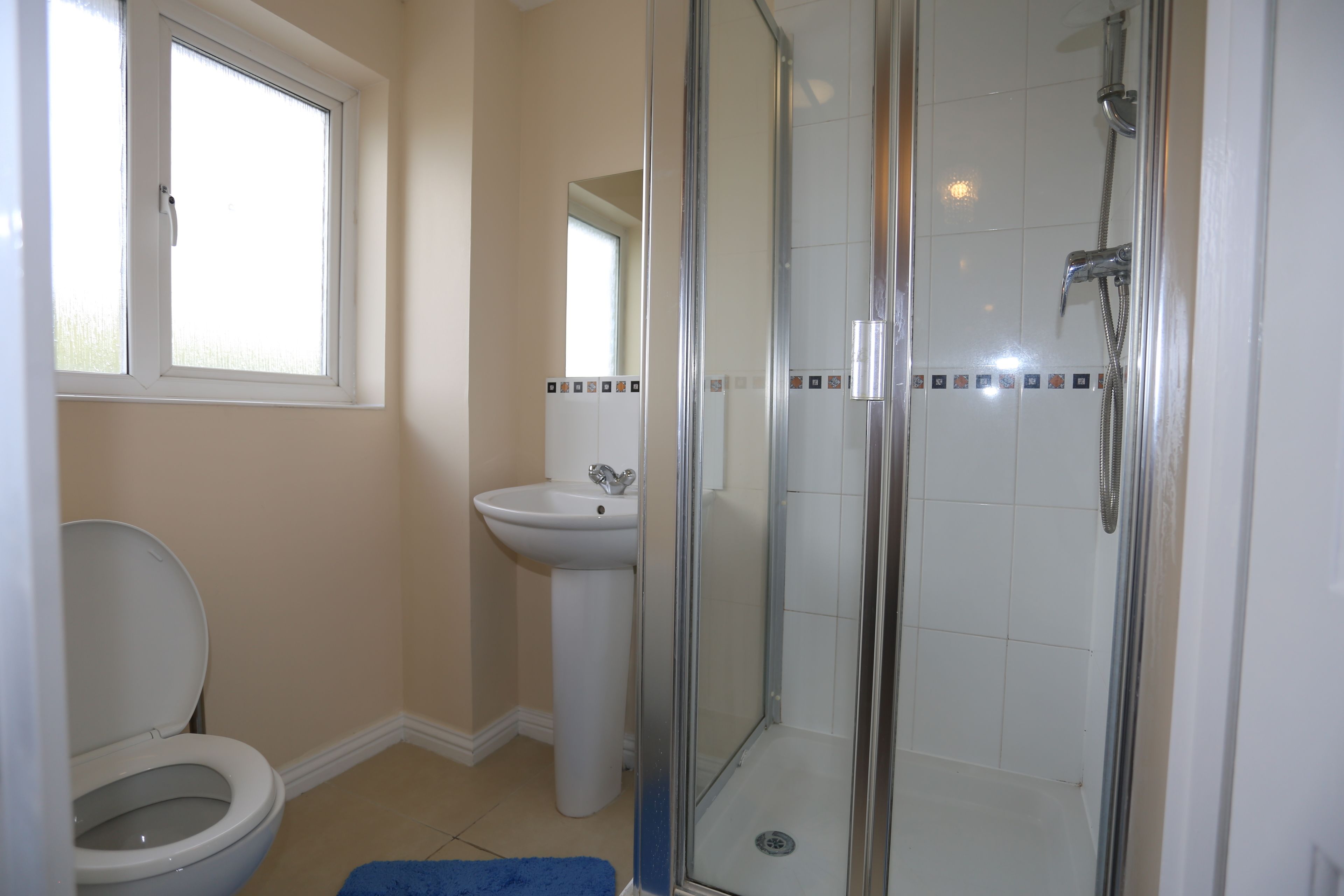 House, 4 Bedrooms | Bathroom