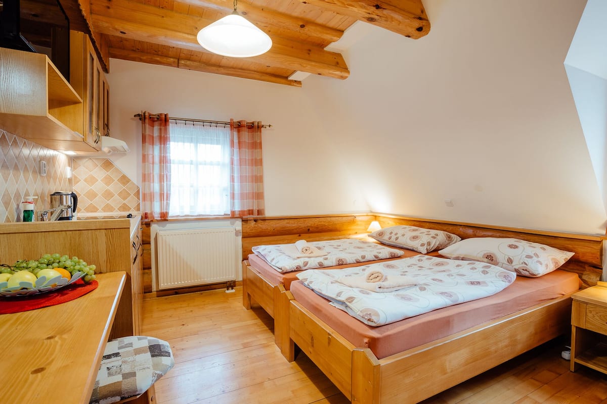 1 bedroom, free cots/infant beds, free WiFi, bed sheets