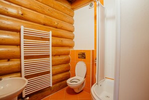 Departamento Confort | Baño | Regadera, amenidades de baño gratuitas, secadora de cabello, toallas 