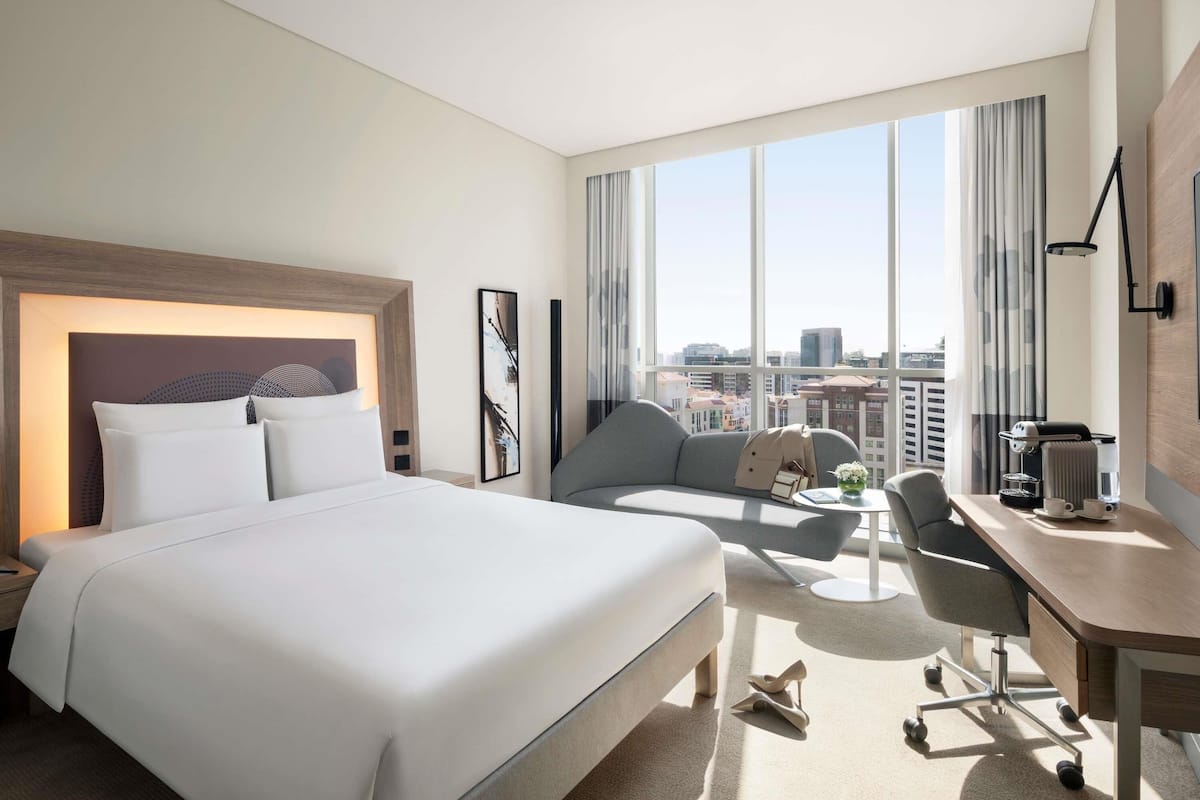 Executive tweepersoonskamer, 1 tweepersoonsbed met slaapbank | 1 slaapkamer, een minibar, een kluis op de kamer