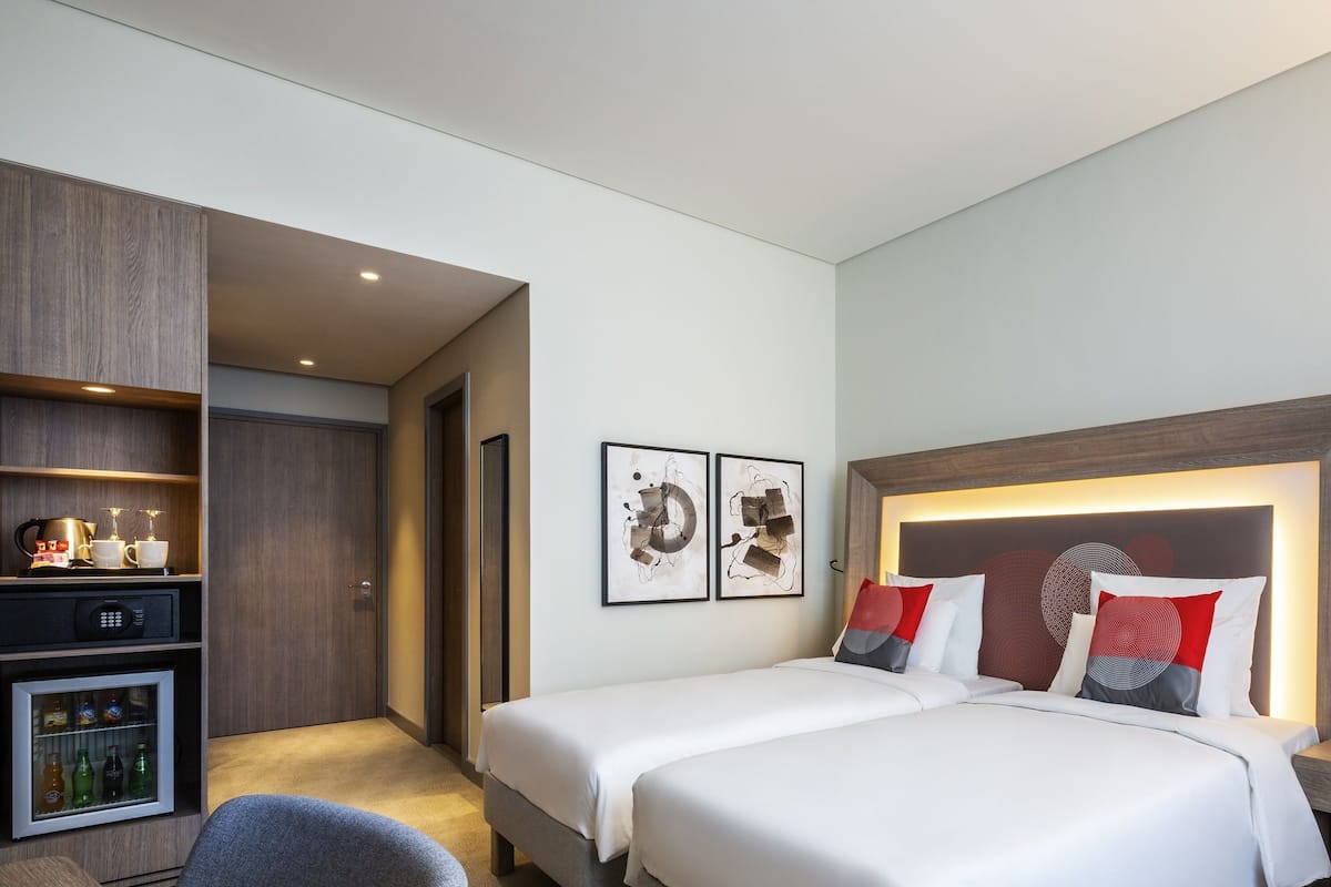 1 habitación, minibar y caja de seguridad en la habitación