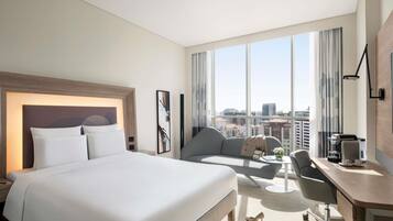 Executive Double Room, 1 Double Bed with Sofa bed | 1 bedroom, minibar, in-room safe, individually furnished