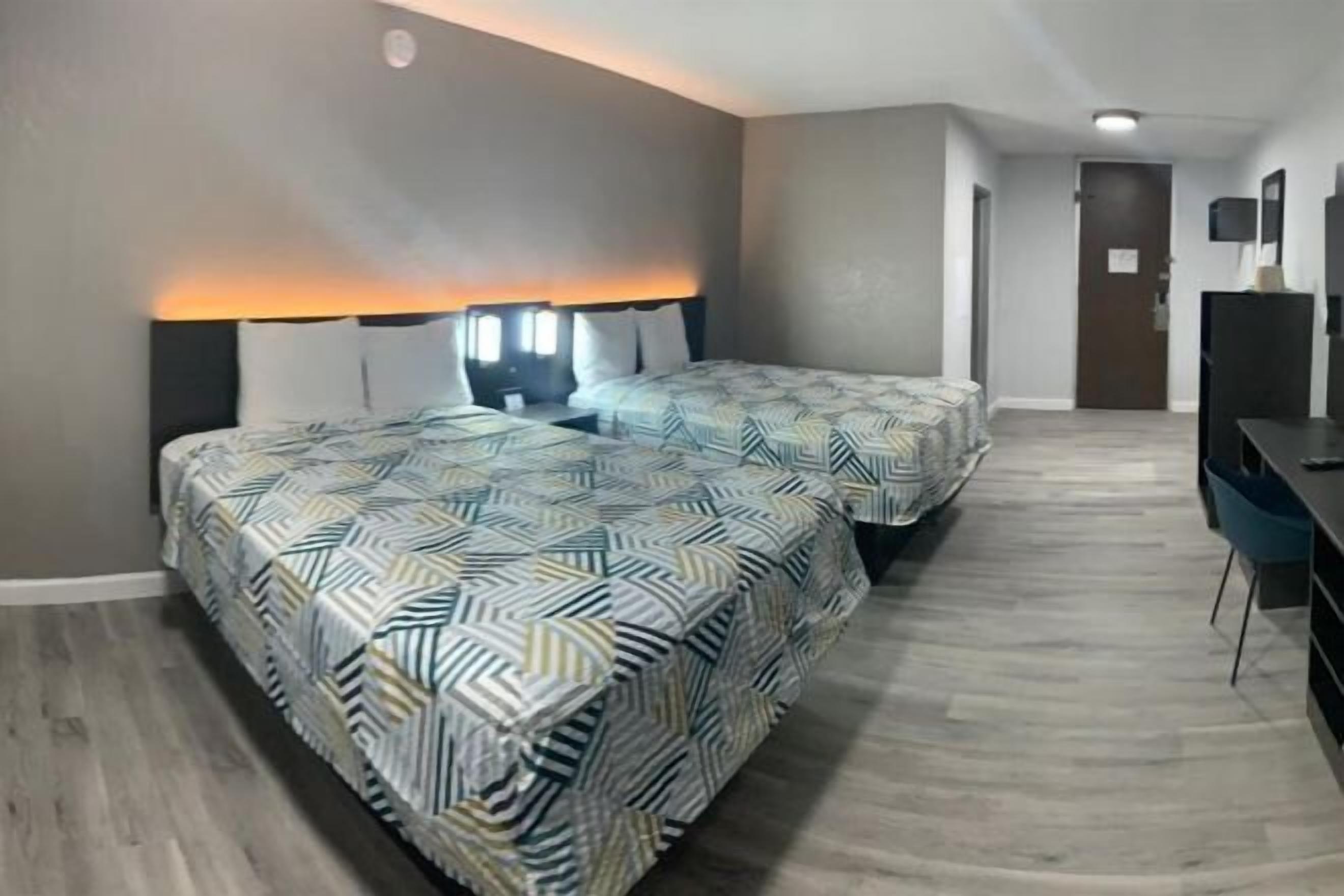 Ropa de cama de alta calidad y escritorio 