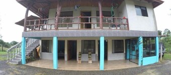 Cabinas Cascada Rio Celeste