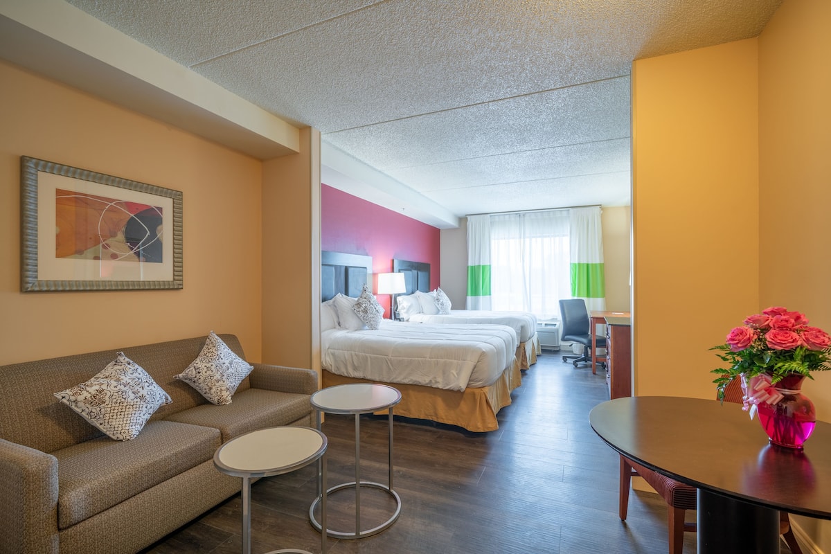 1 slaapkamer, luxe beddengoed, een bureau, een laptopwerkplek