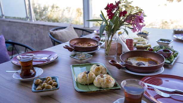 Unclassified image, 1 of 43, button - Ebruli Otel Cunda (Ayvalik)