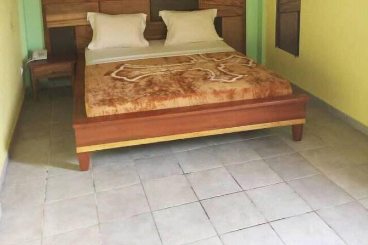 Comfort Double Room | Desk, blackout curtains, free WiFi, bed sheets
