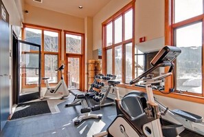 House (2337_Red_Hawk_TownHms) | Fitness facility - 3 Bedroom Colorado Mountain Vacation Rental in River Run Village With Convenient Access to Ski Slopes (Keystone)