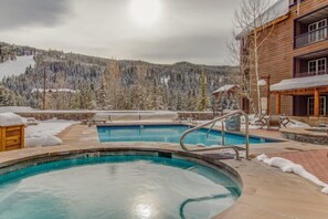 Outdoor pool, a heated pool - 1 Bedroom Plus Murphy Mountain Condo in River Run Village with Hot Tub Access and Walking Distance to Ski (Keystone)