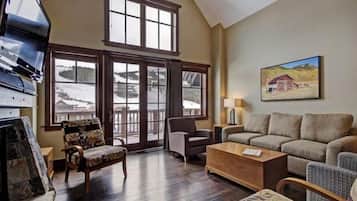 Condo (Breck_One_Ski_Hill_4) | Exterior