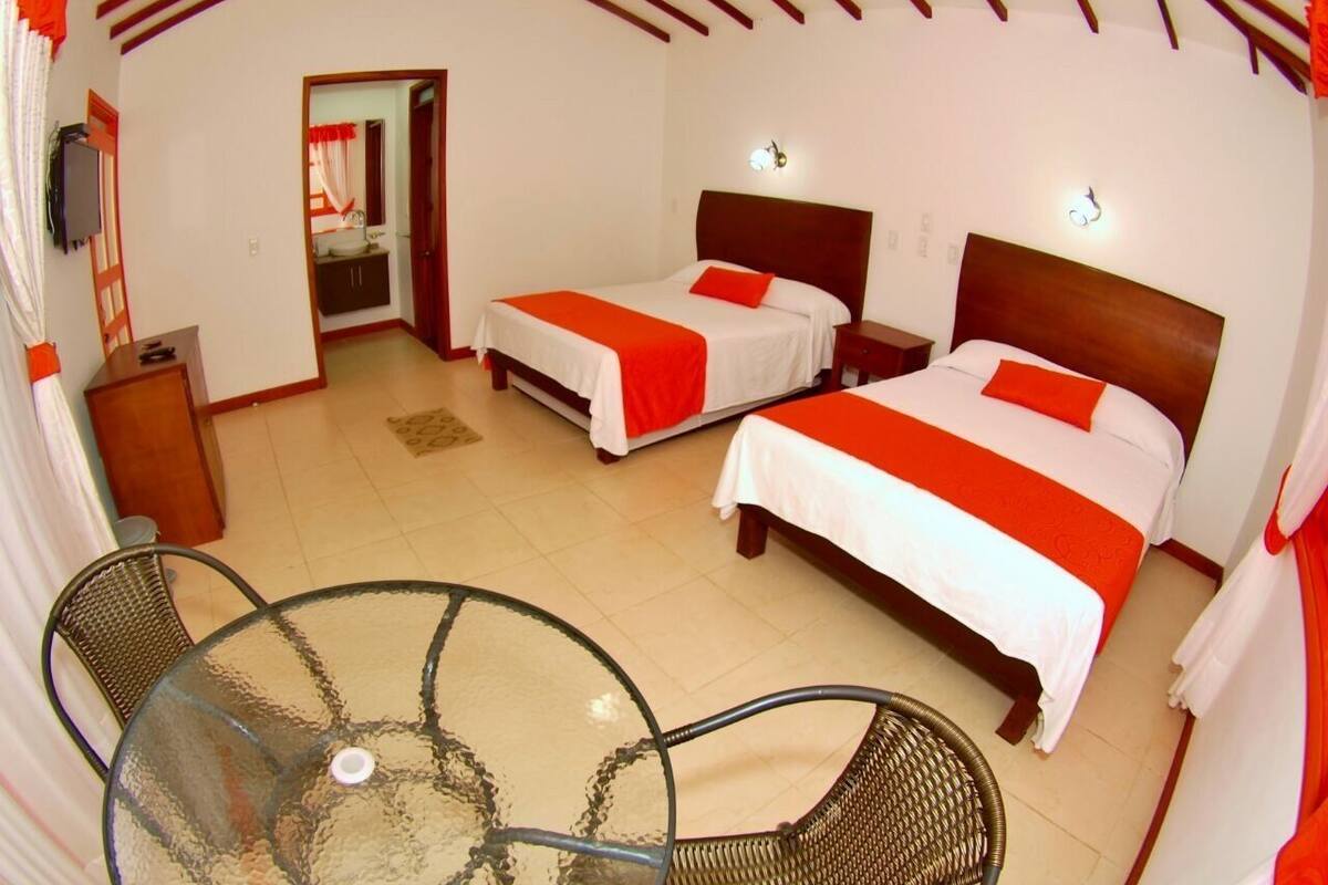 Kamar Quadruple | Brankas dan Wi-Fi gratis