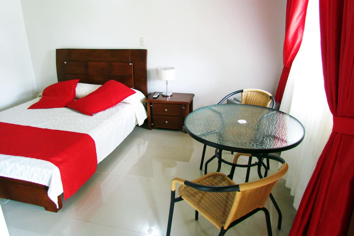 Kamar Double | Brankas dan Wi-Fi gratis
