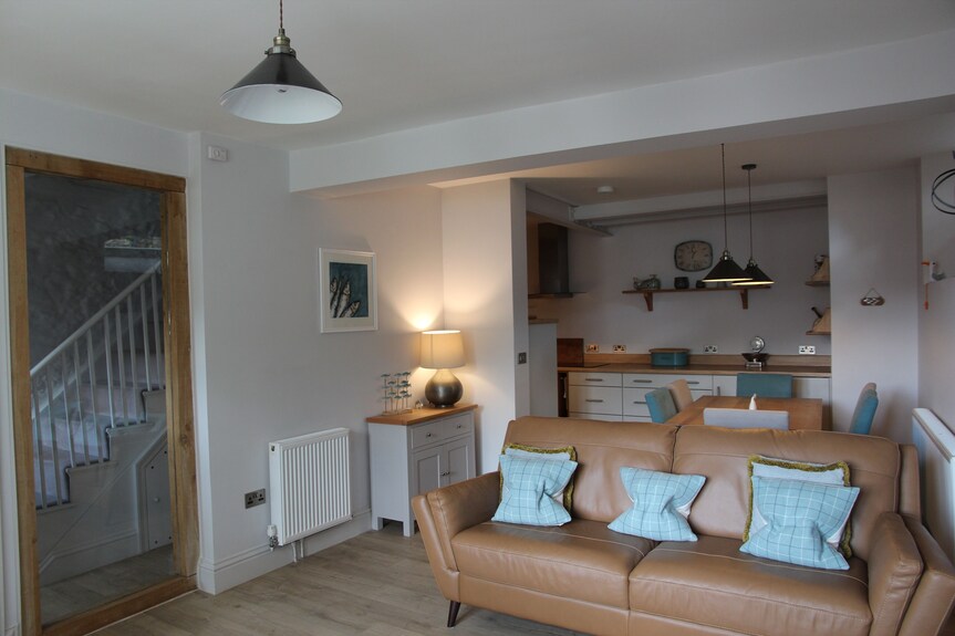 Morocco House, Amazing Views River Dart Sleeps 6 Amenities Close, Ferry, Train - Totnes