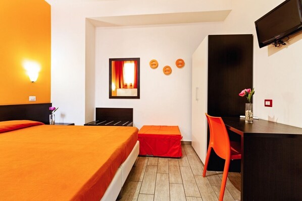 3 habitaciones, tabla de planchar con plancha y wifi 