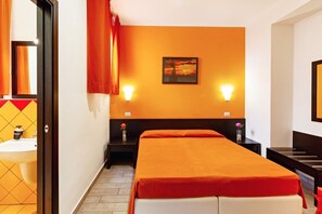 3 chambres, fer et planche à repasser, Wi-Fi