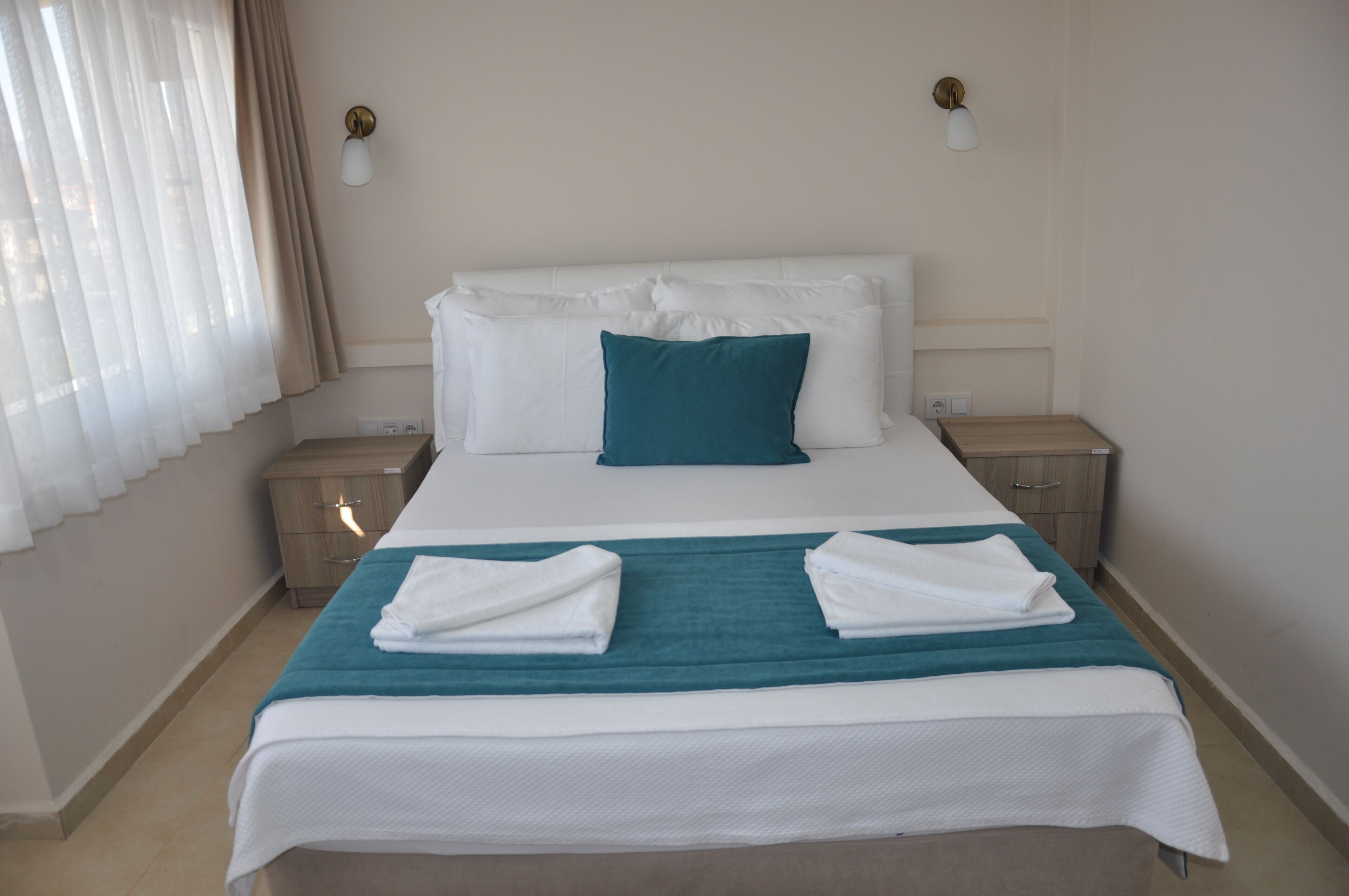 family suite | premium bedding, desk, blackout curtains, soundproofing