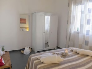 2 makuuhuonetta, silitysrauta/-lauta, ilmainen internet