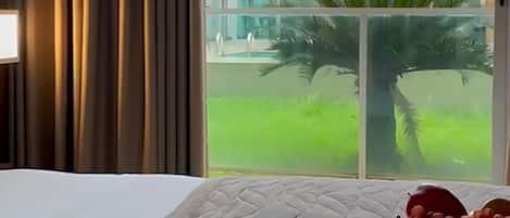 In-room safe, free WiFi