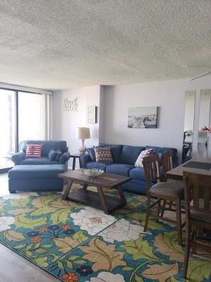 Smart TV, ping pong - Oceanfront condo with amazing sunset views 2 bdrm 2 bath condo (Wrightsville Beach)
