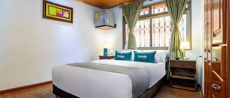 Coffres-forts dans les chambres, Wi-Fi gratuit, draps fournis