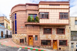 Facciata della struttura