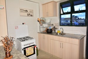 高級公寓, 2 張加大雙人床, 城市景觀 | 公共廚房 | 電冰箱、微波爐、洗碗機、咖啡機/沖茶器