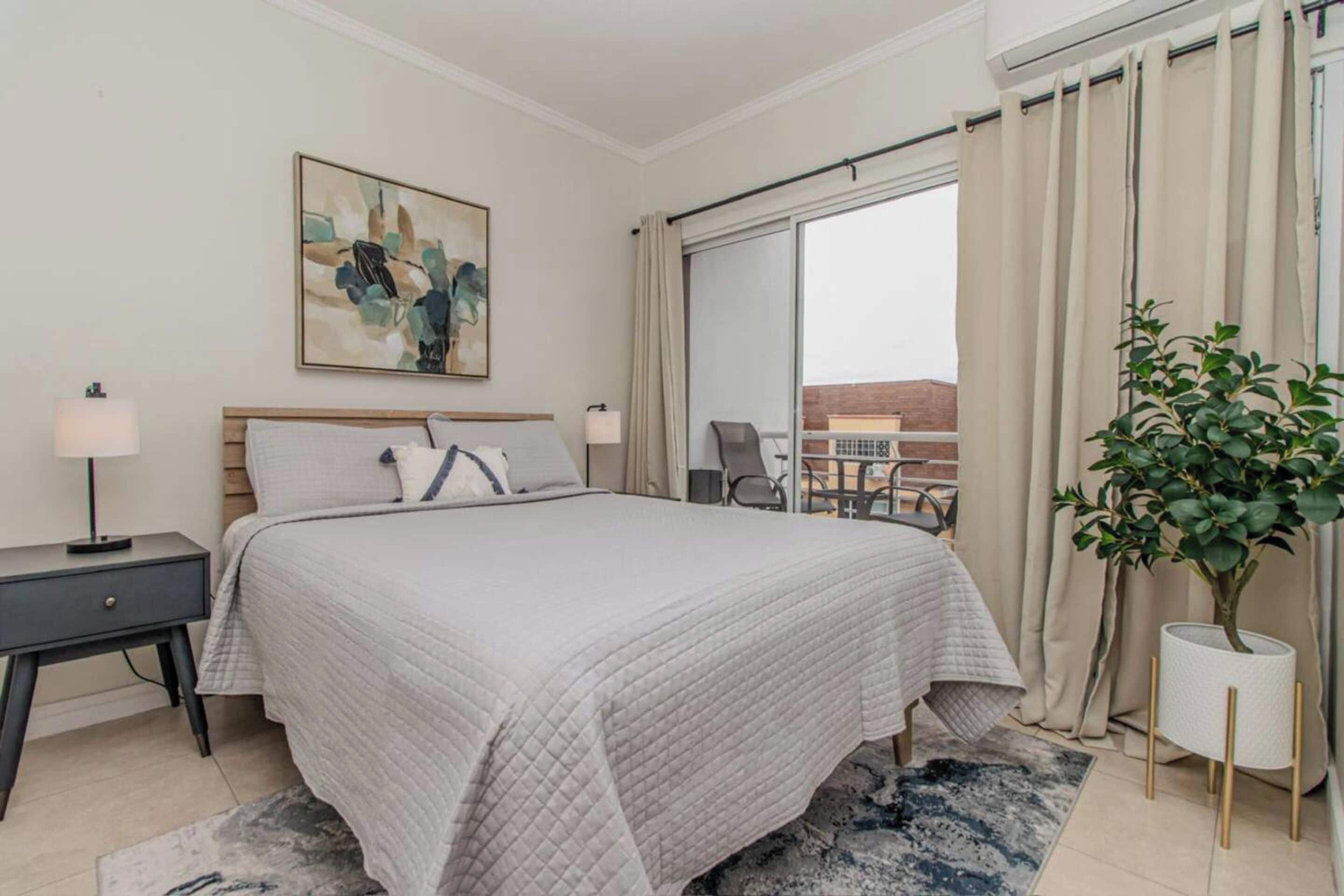 คอนโด, 2 ห้องนอน, ปลอดบุหรี่ | เครื่องนอนระดับพรีเมียม, ตกแต่งพิเศษโดยเฉพาะ, พื้นที่ทำงานแบบใช้แล็ปท็อป