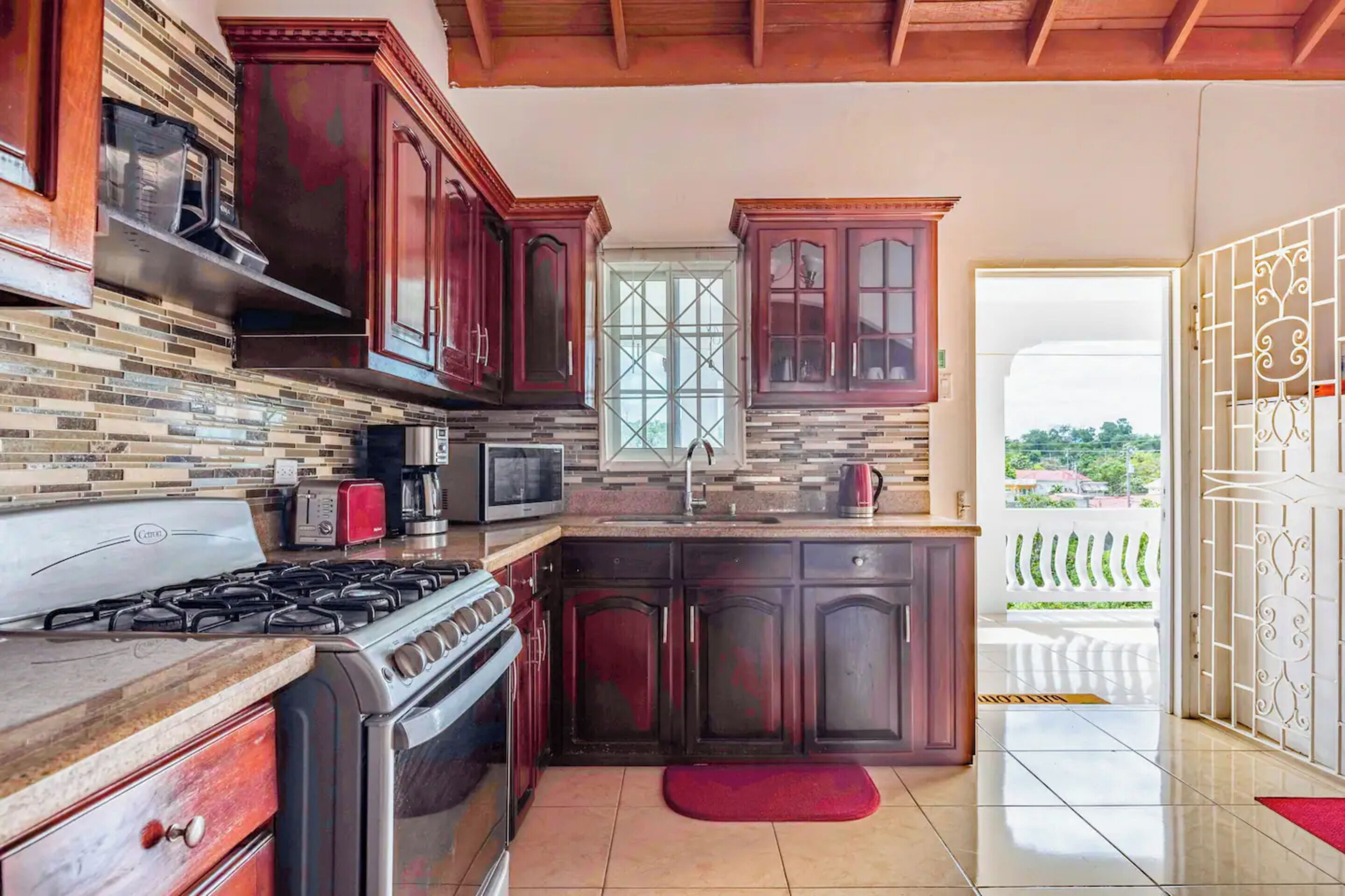 Tủ lạnh, lò vi sóng, lò nướng, bếp nấu 