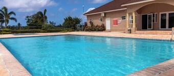 Serenity Retreat Villa Drax Hall