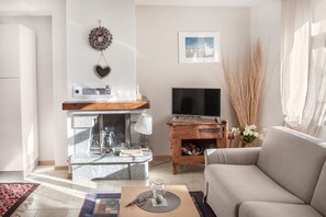 TV connectée, cheminée