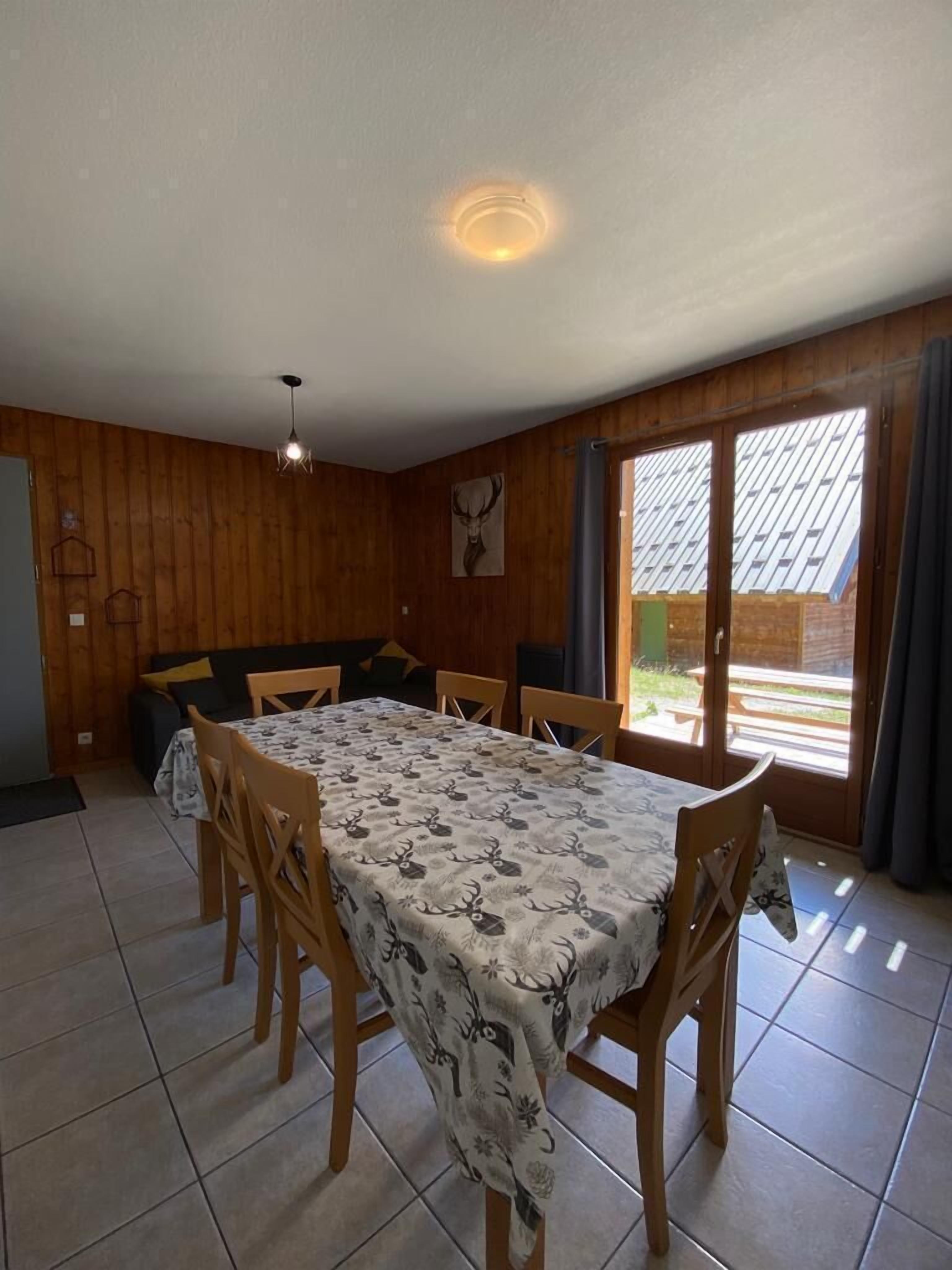 Chalet, Op 350m Van De Ski Piste, Uitzicht Bergen, Zwembad, Sauna, Terras, Parkeren, Televisie - Hautes-Alpes