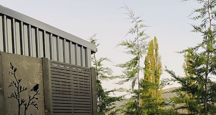 Orchard Lodge Wanaka - Relax, Refresh, Recharge