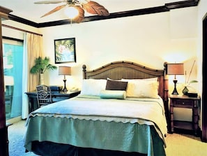 2 bedrooms, desk, iron/ironing board, travel cot - Family Oasis at Waipouli! Our Getaway Incudes: Beach, Pool Resort and Fun! (Kapaʻa)