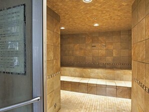 Condo (Breck_Crystal_Peak_1) | Bathroom - Crystal Peak Lodge 1 Bedroom Ski in, Ski out Slopeside Condo at the Base of Peak 7 (Breckenridge)