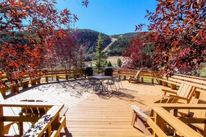 Condo (2605 Tenderfoot Lodge) | Balcony