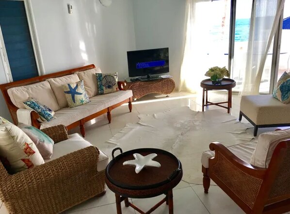 Exclusive House, 2 Bedrooms, Non Smoking, Sea View | Living area | DVD player, iPod dock - Logan's Run St Maarten (Simpson Bay)