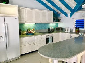 Exclusive House, 2 Bedrooms, Non Smoking, Sea View | Private kitchen | Oven, stovetop, dishwasher, cookware/dishes/utensils - Logan's Run St Maarten (Simpson Bay)