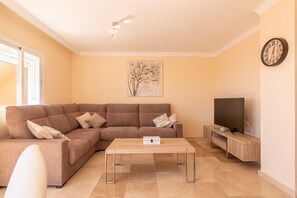 Fernseher