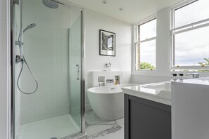 Bathtub, hair dryer