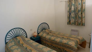 1 chambre, fer et planche à repasser, Wi-Fi gratuit