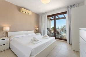 2 slaapkamers, een strijkplank/strijkijzer, gratis wifi