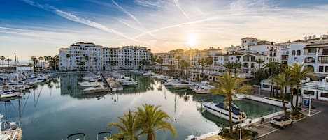 Marina