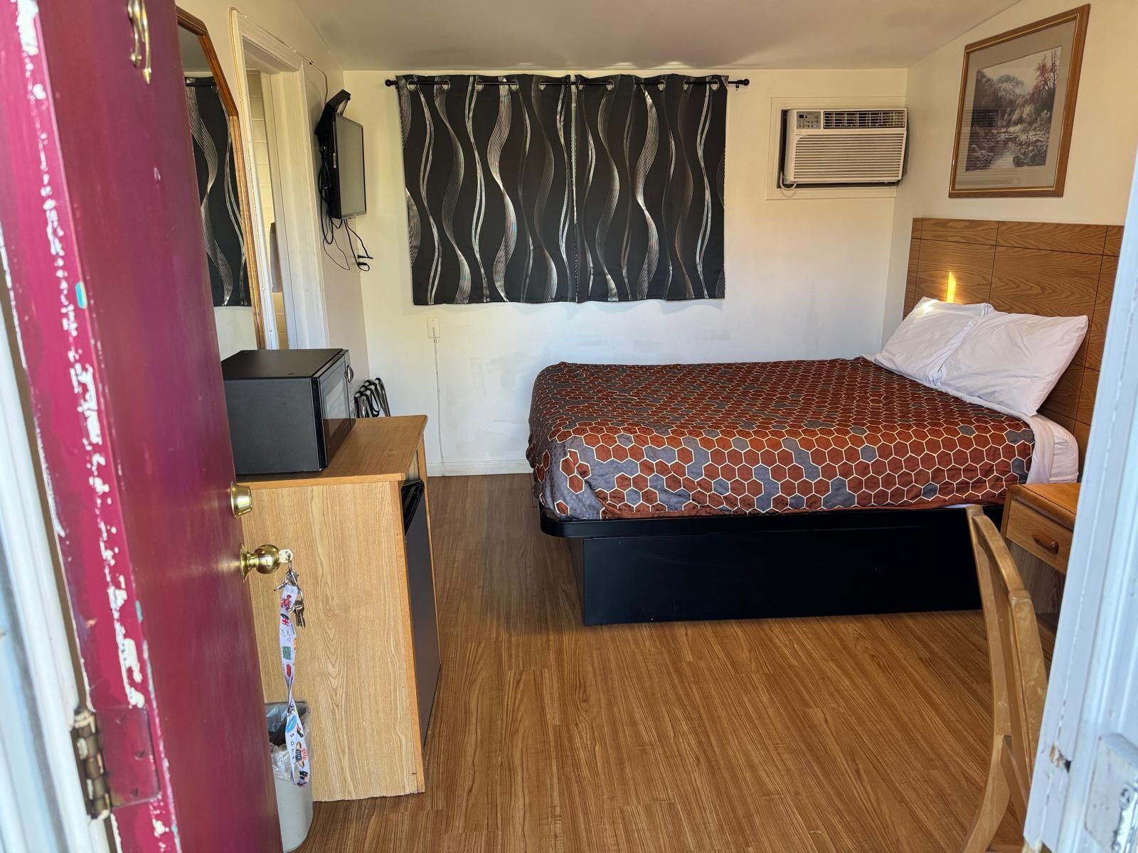 Coffres-forts dans les chambres, Wi-Fi gratuit, draps fournis