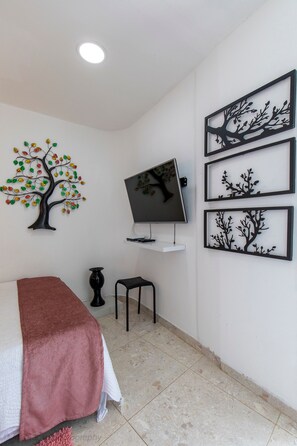 1 bedroom, WiFi