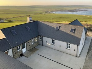 Exterior - 3 bedroom accommodation in South Ronaldsay, near St Margaret&rsquo;s Hope (South Ronaldsay, near St Margaret&rsquo;s Hope)