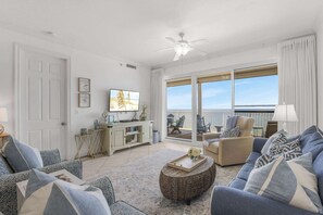 Smart TV, offices - Coastal Comfort & Breathtaking Views • 1008 (Orange Beach)