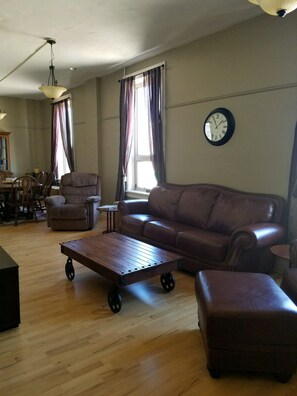 TV, DVD player, books, music library