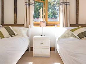 2 habitaciones, wifi gratis y ropa de cama